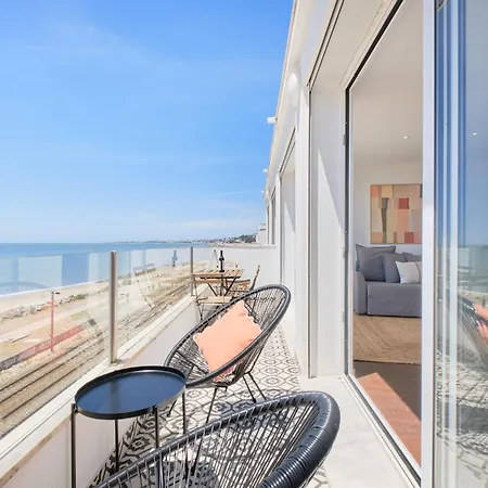 Dreamy Sea View Balcony *