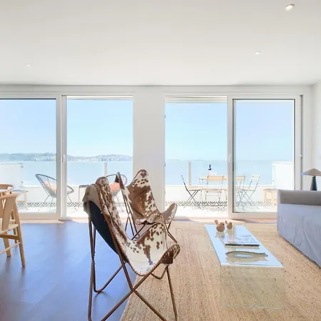 Dreamy Sea View Balcony