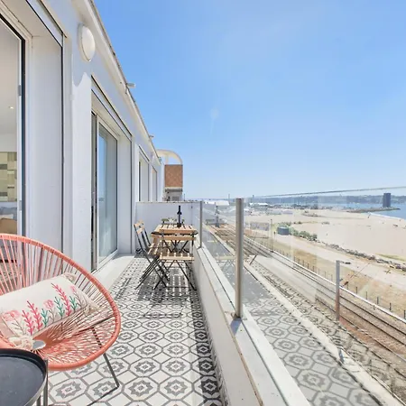 Dreamy Sea View Balcony Apartmán *